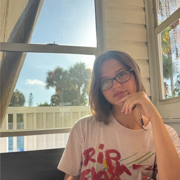 11vintagedealer